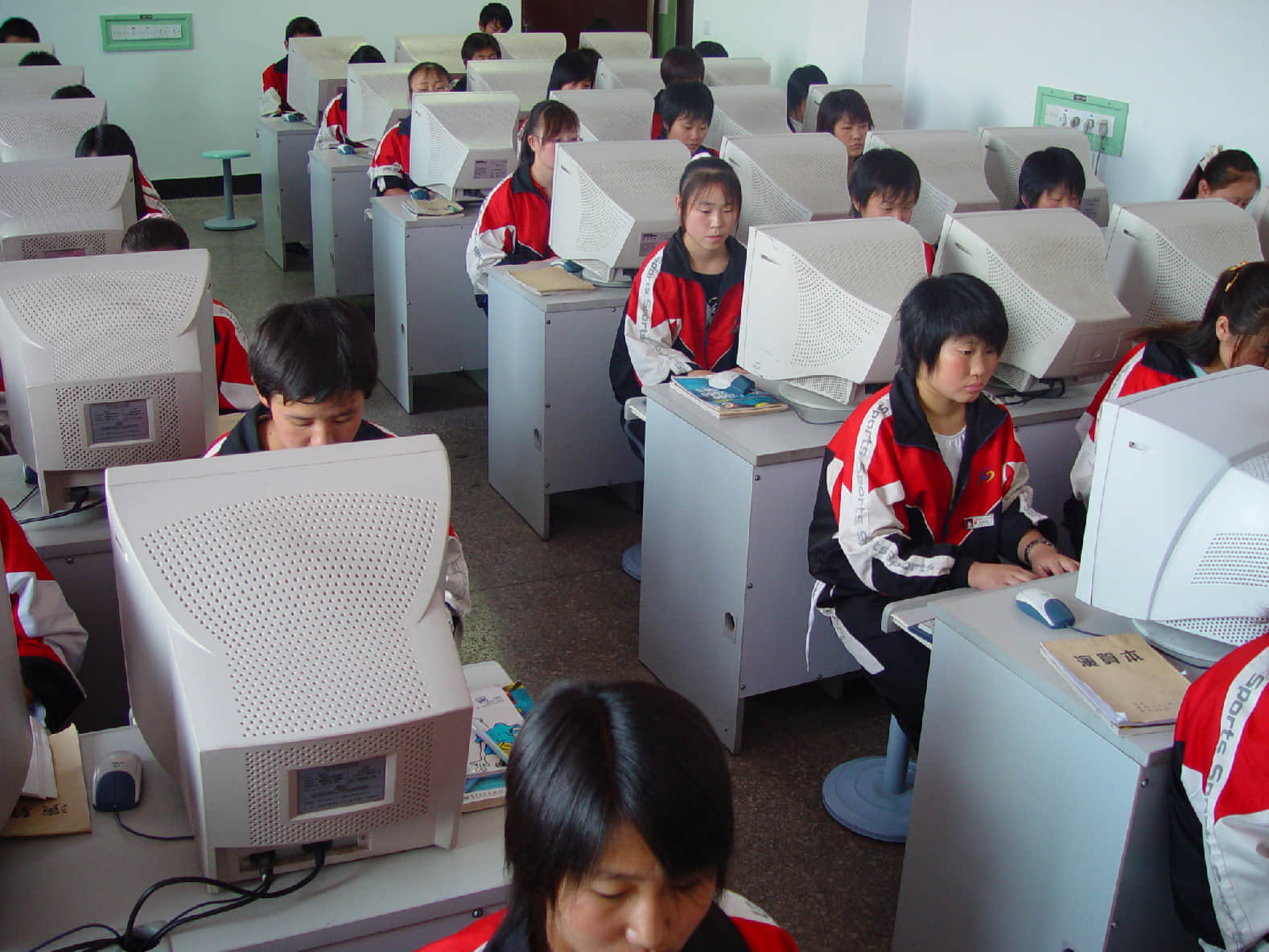 2002年计算机实训